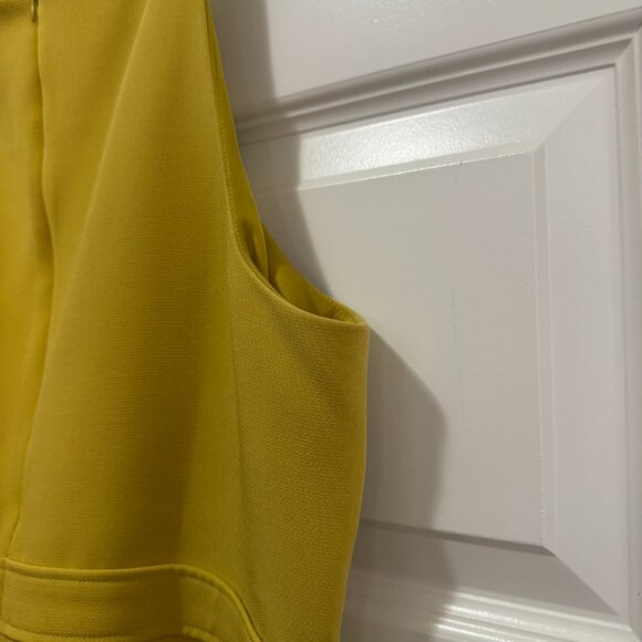 Women’s Mustard Yellow Sleeveless Blouse with Gold Button Detail – Size Large - Picture 3 of 5